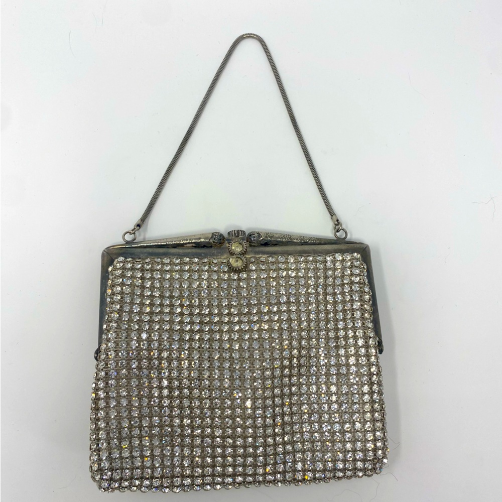 Gorgeous Vintage 50+ years old Rinestone Clutch